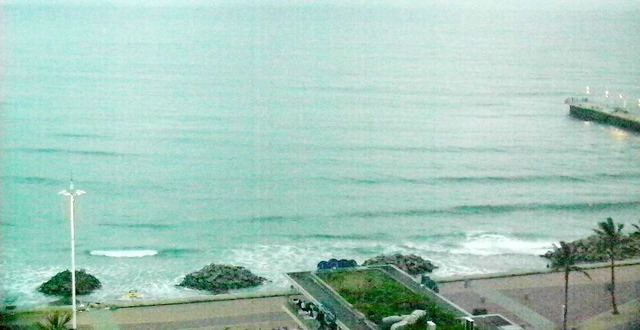 durban swell south africa 2025/11/24 19h00