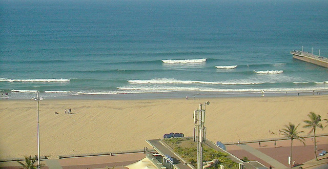 durban swell south africa 2025/10/24 14h00