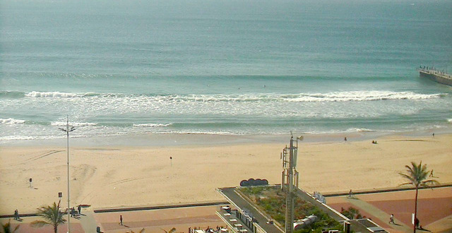 durban surf cam pic 2025/07/07 10h00