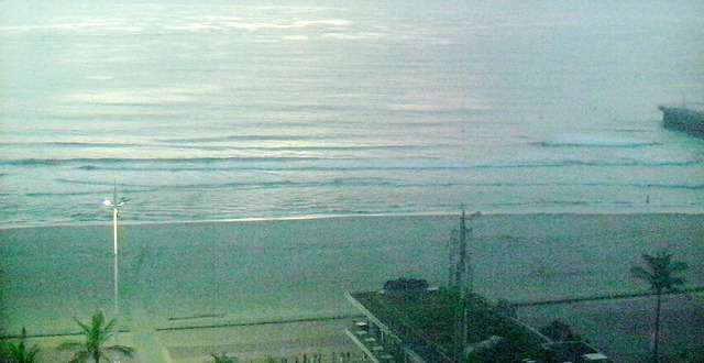 durban surf cam 2025/12/01 05h00