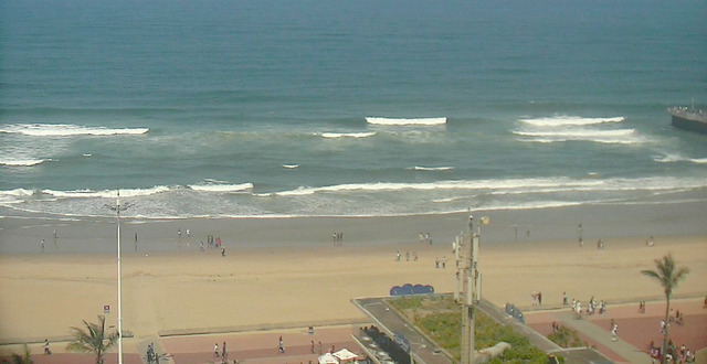 durban surfcam 2023/12/02 14h00