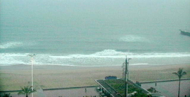 durban surf cam pic 2025/12/07 05h00