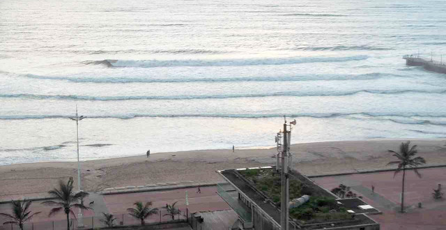 durban wave pic 2026/02/18 05h00