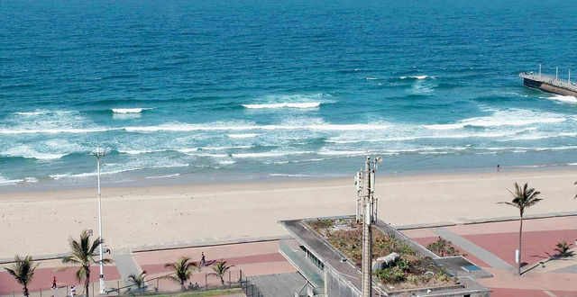 durban surf conditions 2025/10/29 14h00
